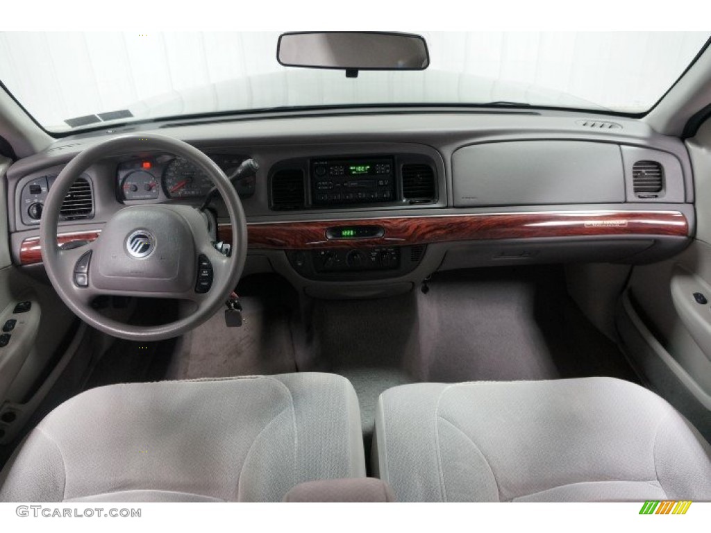2002 Grand Marquis GS - Spruce Green Metallic / Light Graphite Grey photo #22