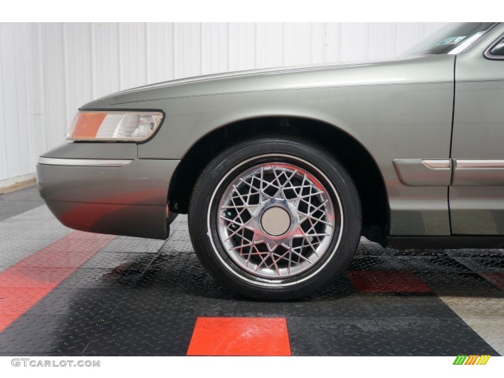2002 Grand Marquis GS - Spruce Green Metallic / Light Graphite Grey photo #60