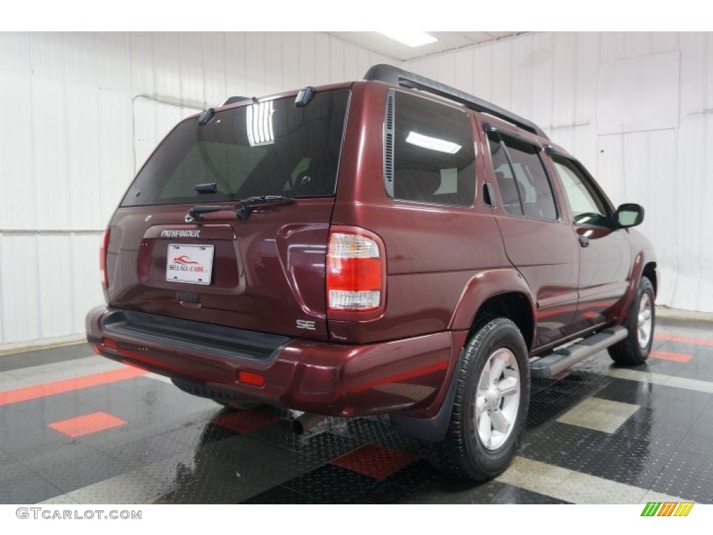 2004 Pathfinder SE 4x4 - Merlot Red Pearl / Charcoal photo #8