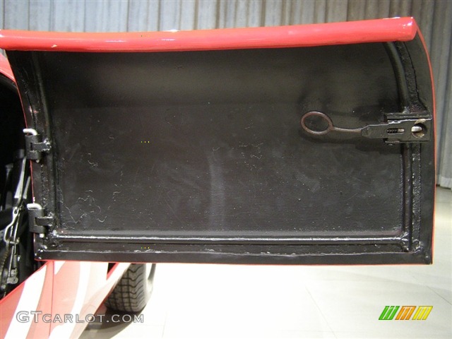 1956 Ferrari 500 Testa Rossa Standard 500 Testa Rossa Model Door Panel Photos