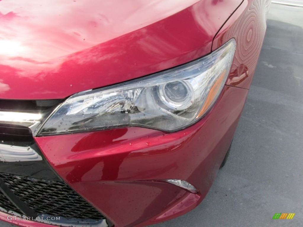 2015 Camry SE - Ruby Flare Pearl / Black photo #9