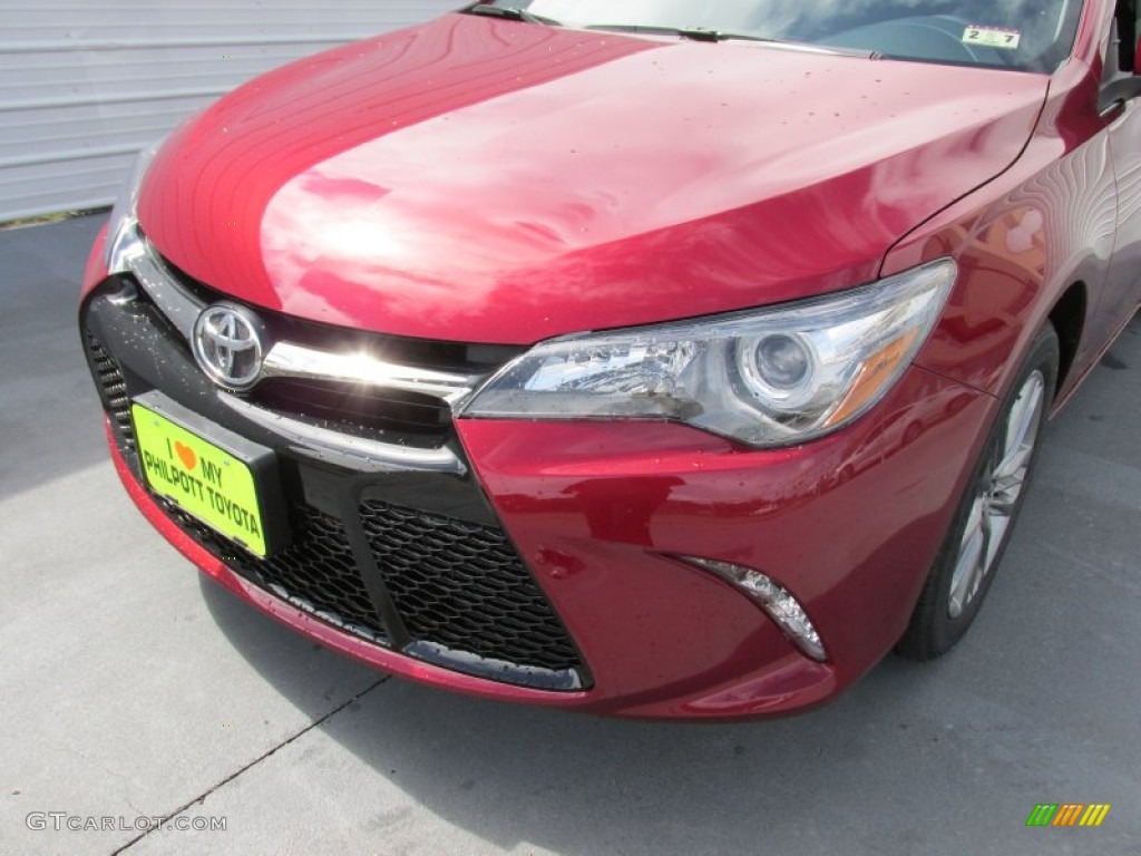 2015 Camry SE - Ruby Flare Pearl / Black photo #10