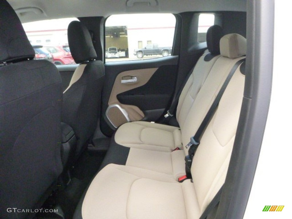 Black/Sandstorm Interior 2015 Jeep Renegade Sport 4x4 Photo #103041309
