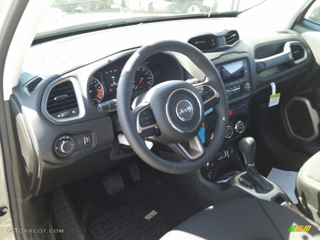 2015 Jeep Renegade Sport 4x4 Dashboard Photos