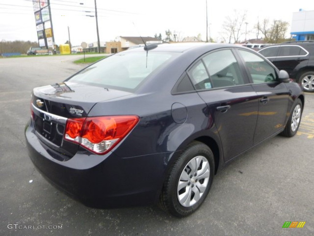2015 Cruze LS - Blue Ray Metallic / Jet Black/Medium Titanium photo #3