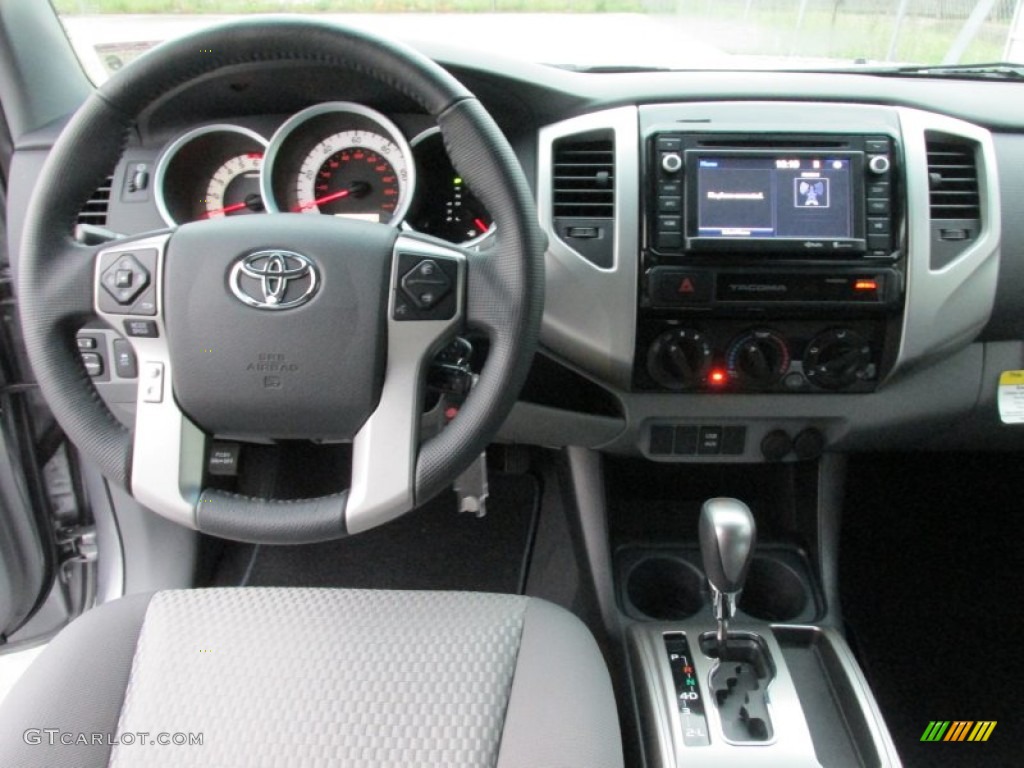 2015 Tacoma V6 PreRunner Double Cab - Silver Sky Metallic / Graphite photo #24