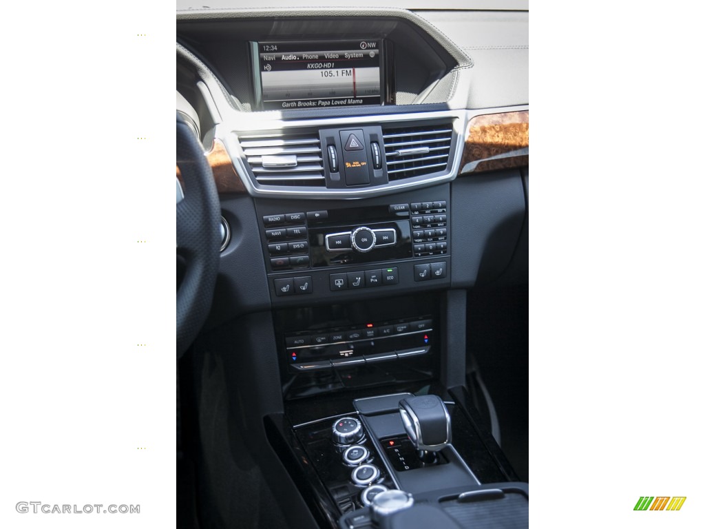 2013 Mercedes-Benz E 63 AMG Controls Photo #103052667