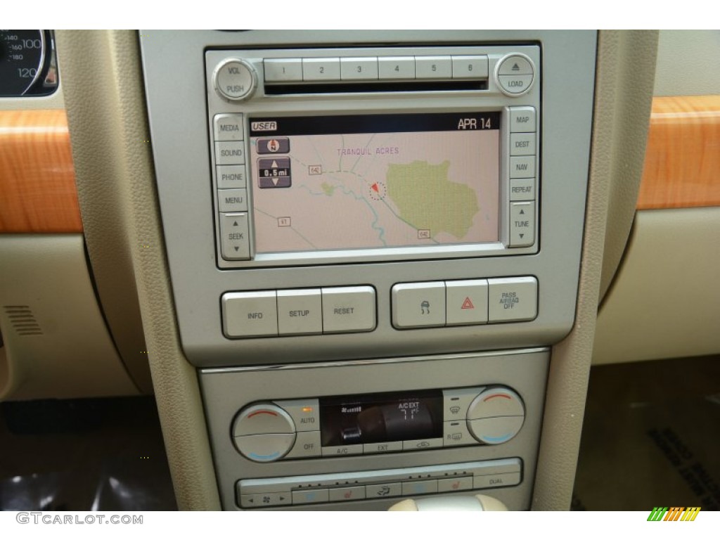 2009 Lincoln MKZ Sedan Controls Photo #103058397