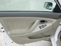 Super White - Camry LE Photo No. 14