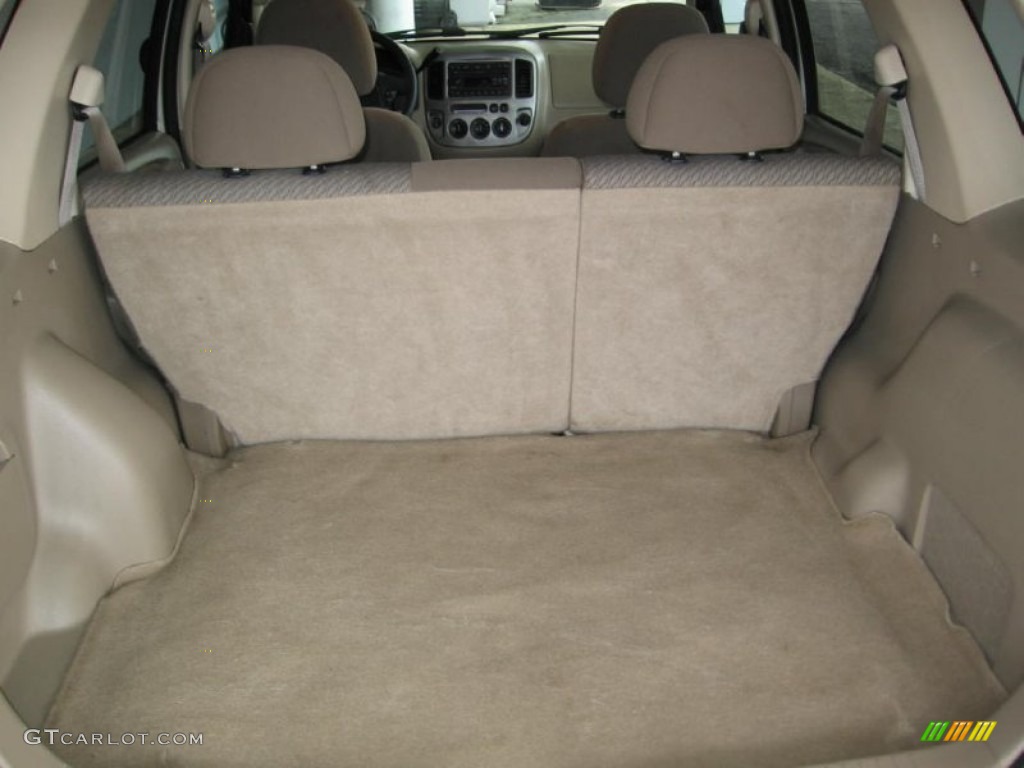 2003 Escape XLT V6 4WD - Gold Ash Metallic / Medium Dark Pebble photo #16