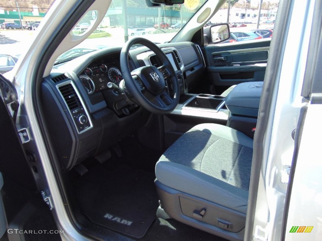 2014 1500 SLT Crew Cab 4x4 - Bright Silver Metallic / Black/Diesel Gray photo #15