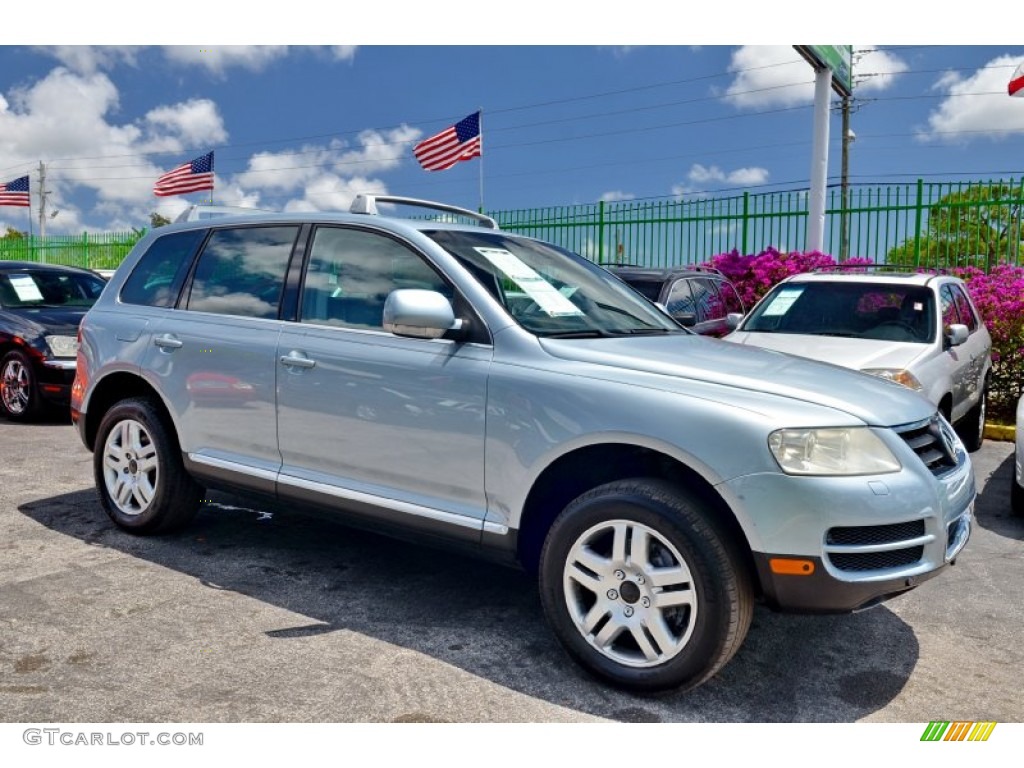 Blue Silver Metallic 2005 Volkswagen Touareg V8 Exterior Photo #103078275