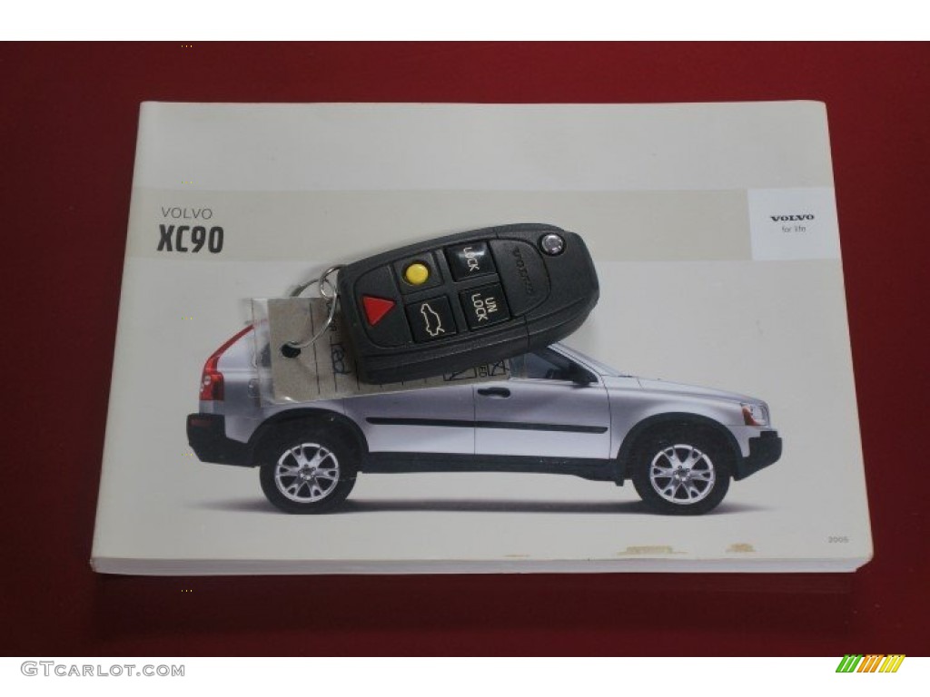 2005 XC90 2.5T AWD - Ruby Red Metallic / Graphite photo #31