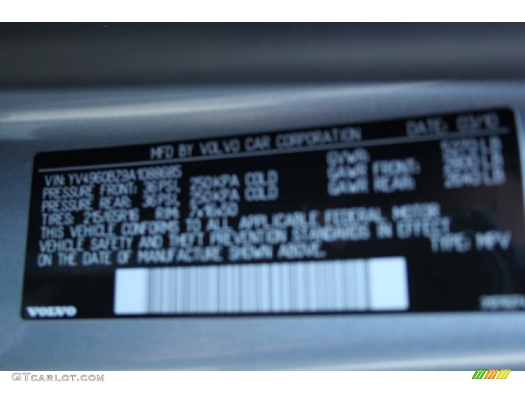 2010 XC70 3.2 AWD - Electric Silver Metallic / Off Black photo #31