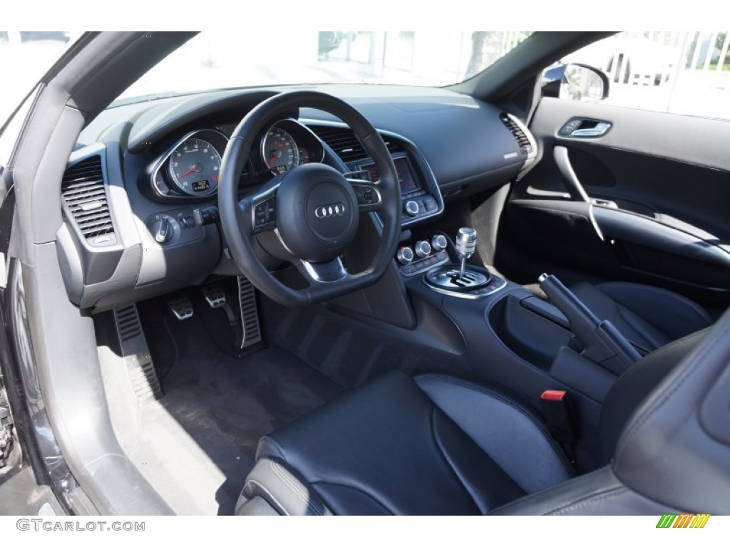 2011 R8 4.2 FSI quattro - Phantom Black Pearl Effect / Black Fine Nappa Leather photo #17