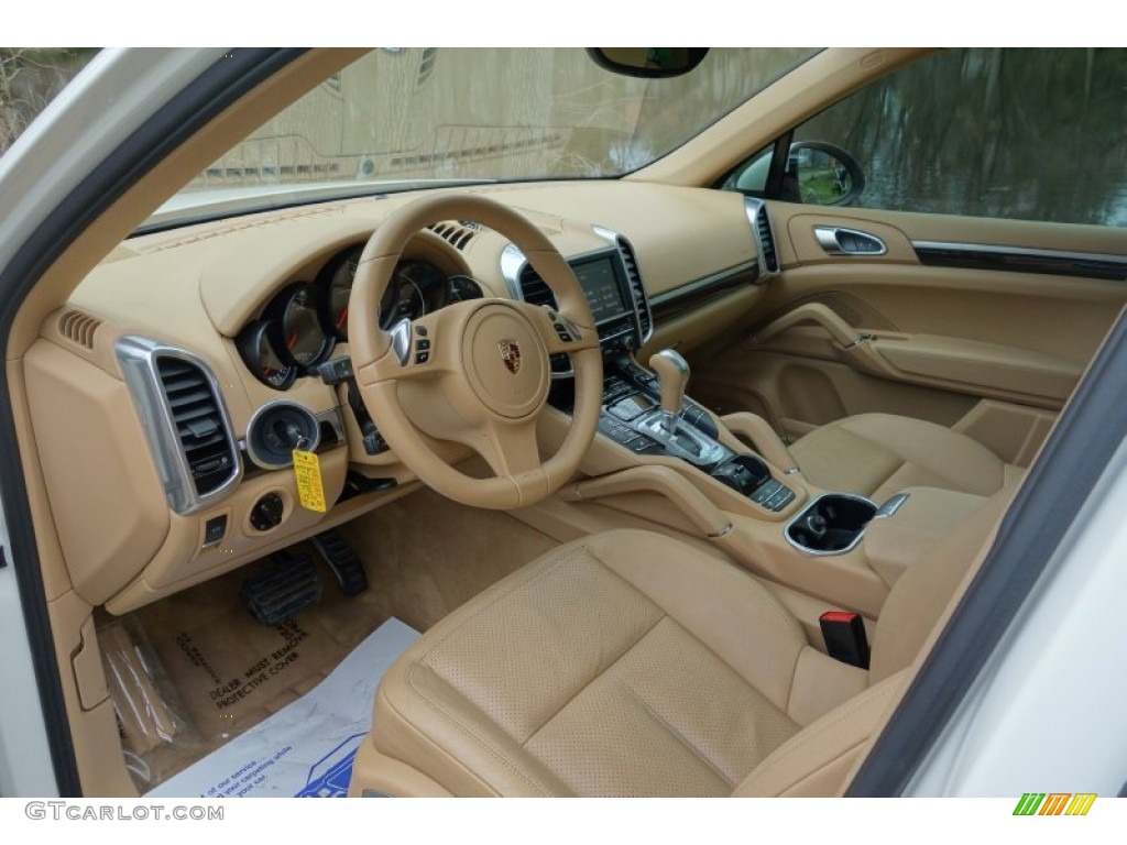 Luxor Beige Interior 2012 Porsche Cayenne Standard Cayenne Model Photo #103087766