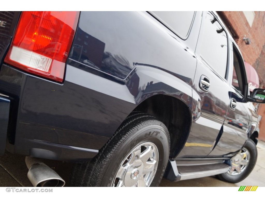2004 Escalade AWD - Blue Chip / Pewter Gray photo #14