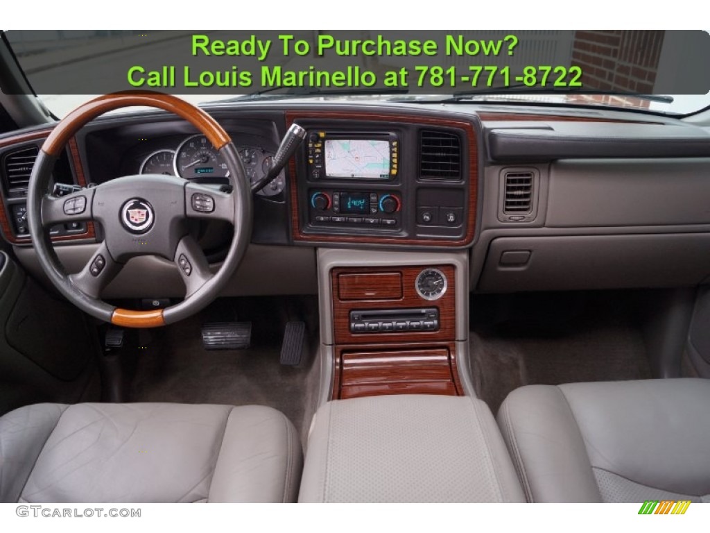 2004 Escalade AWD - Blue Chip / Pewter Gray photo #18
