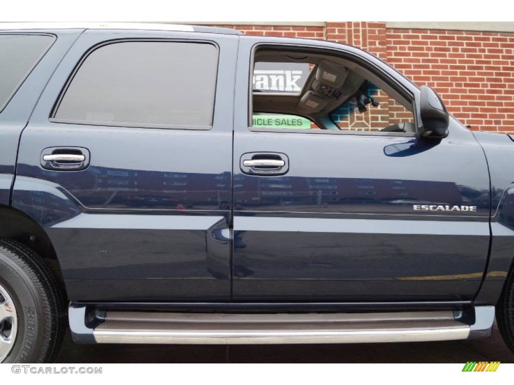 2004 Escalade AWD - Blue Chip / Pewter Gray photo #37