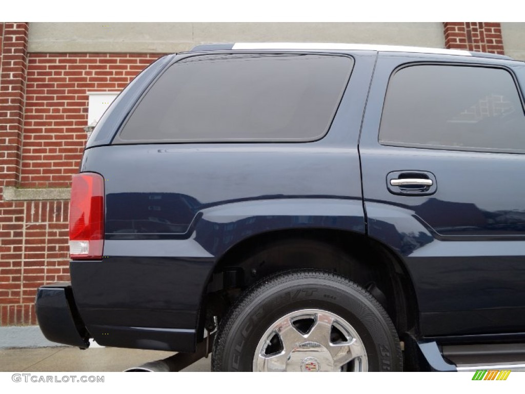 2004 Escalade AWD - Blue Chip / Pewter Gray photo #39