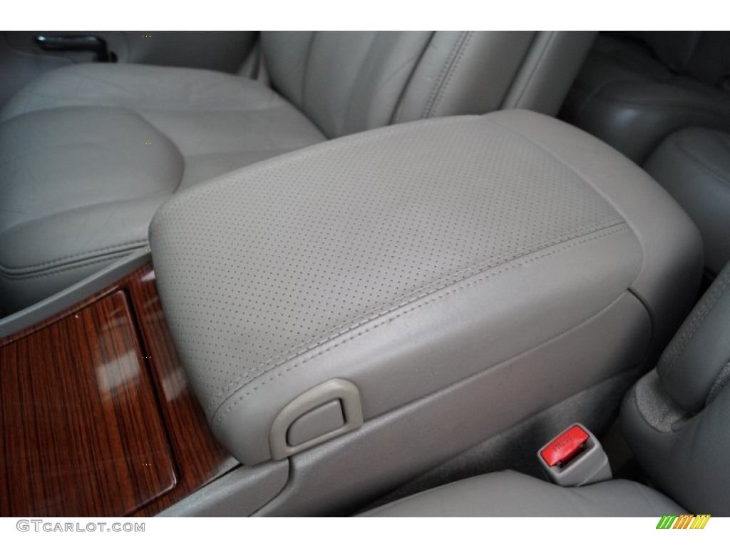 2004 Escalade AWD - Blue Chip / Pewter Gray photo #58