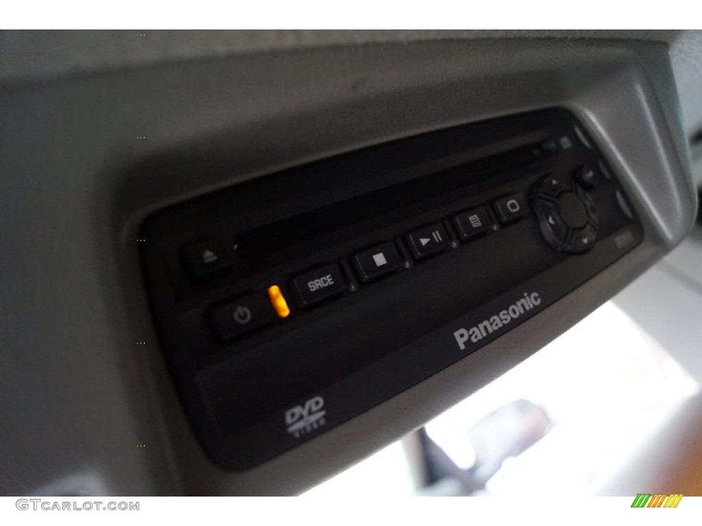 2004 Escalade AWD - Blue Chip / Pewter Gray photo #63
