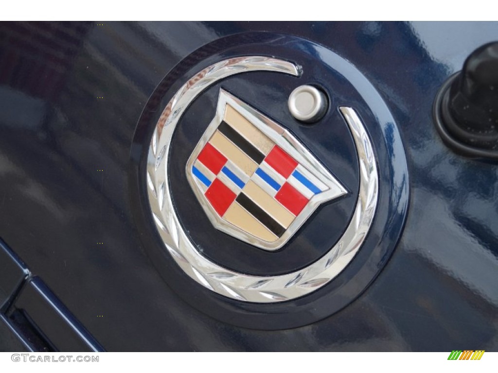 2004 Cadillac Escalade AWD Marks and Logos Photo #103090250