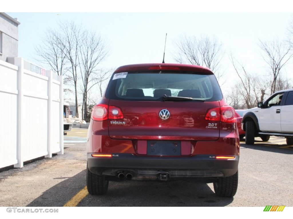 2011 Tiguan S 4Motion - Wild Cherry Metallic / Charcoal photo #5