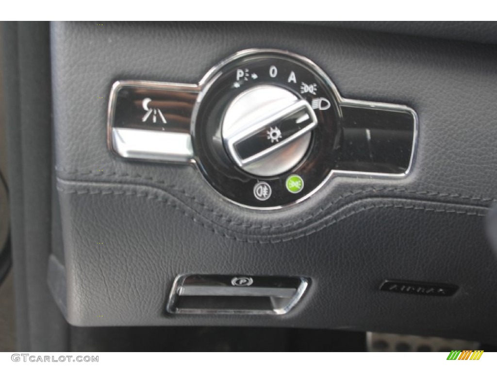 2013 CL 550 4Matic - Black / Black photo #50