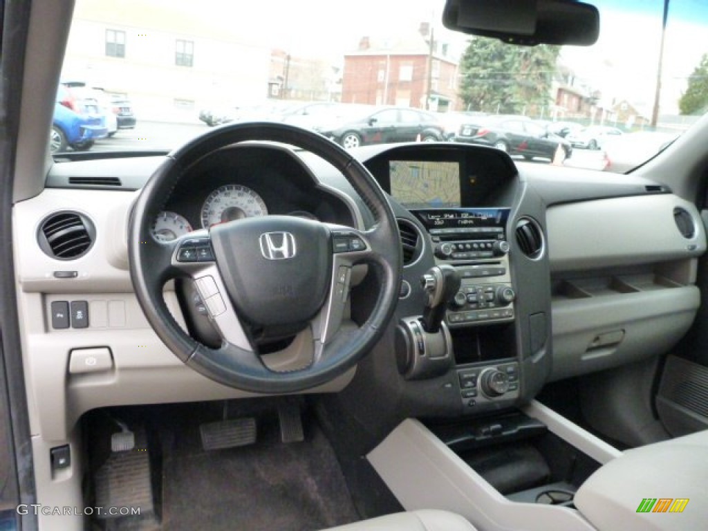 Gray Interior 2012 Honda Pilot Touring 4WD Photo #103098323