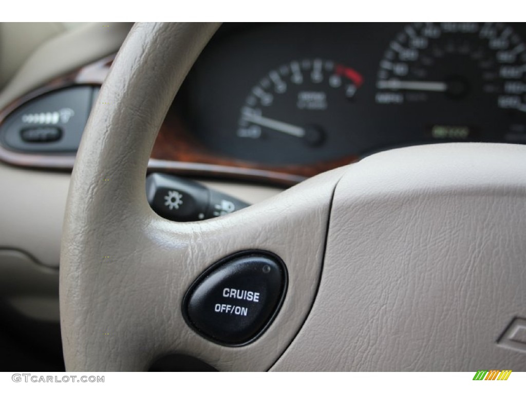 2002 Malibu LS Sedan - Medium Bronzemist Metallic / Neutral photo #25