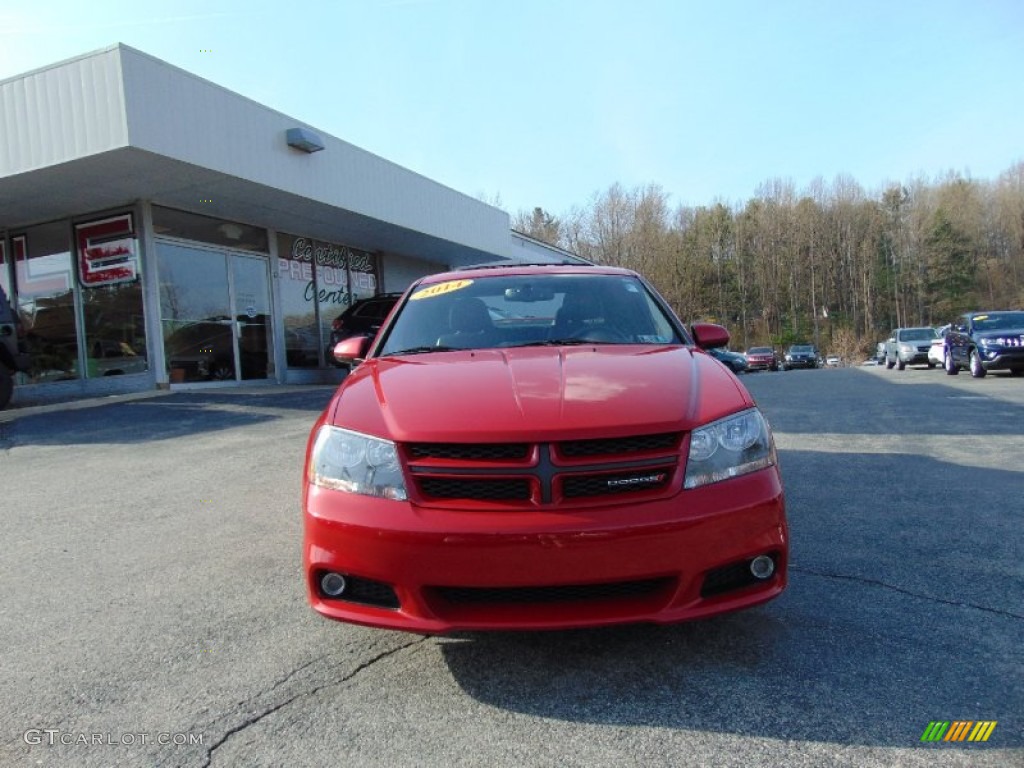 2014 Avenger R/T - Redline 2-Coat Pearl / R/T Black photo #8