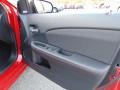 Redline 2-Coat Pearl - Avenger R/T Photo No. 19