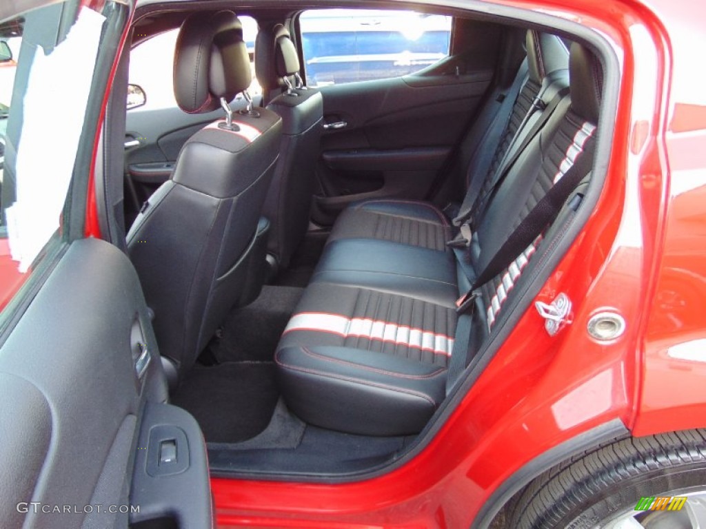 2014 Avenger R/T - Redline 2-Coat Pearl / R/T Black photo #23