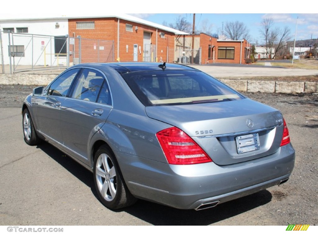 2013 S 550 4Matic Sedan - Andorite Grey Metallic / Sahara Beige/Black photo #7