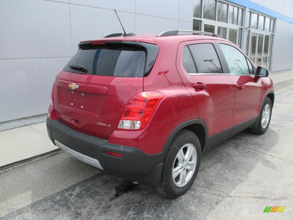 2015 Trax LT - Ruby Red Metallic / Jet Black photo #4