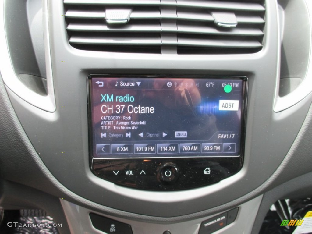 2015 Trax LT - Ruby Red Metallic / Jet Black photo #16