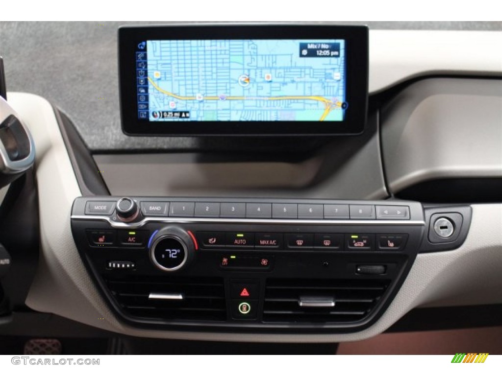 2015 BMW i3 with Range Extender Controls Photo #103117490