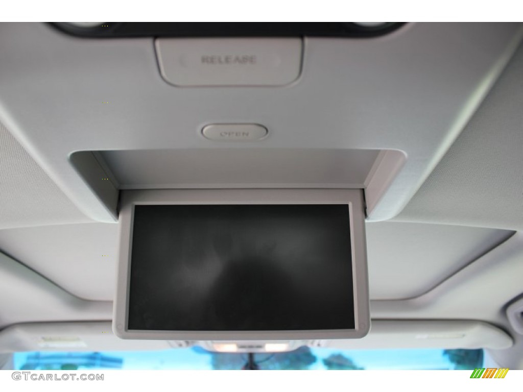 2008 Honda Pilot EX-L 4WD Entertainment System Photo #103118420