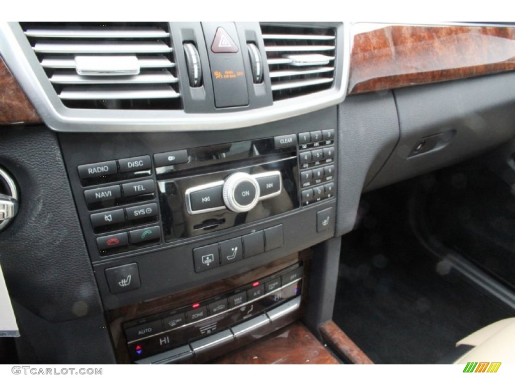 2012 Mercedes-Benz E 350 4Matic Sedan Controls Photos
