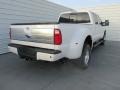 White Platinum - F350 Super Duty Platinum Crew Cab 4x4 DRW Photo No. 4