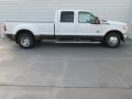 Oxford White - F350 Super Duty Lariat Crew Cab Photo No. 3