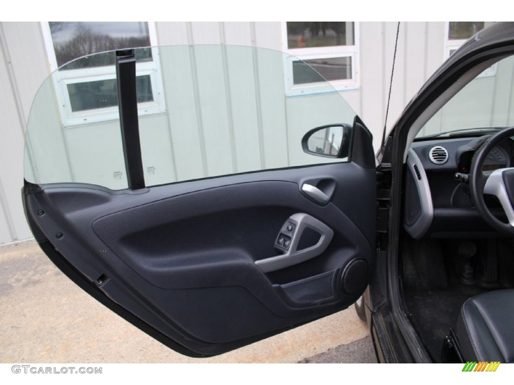 2012 fortwo passion coupe - Deep Black / Black Leather photo #9