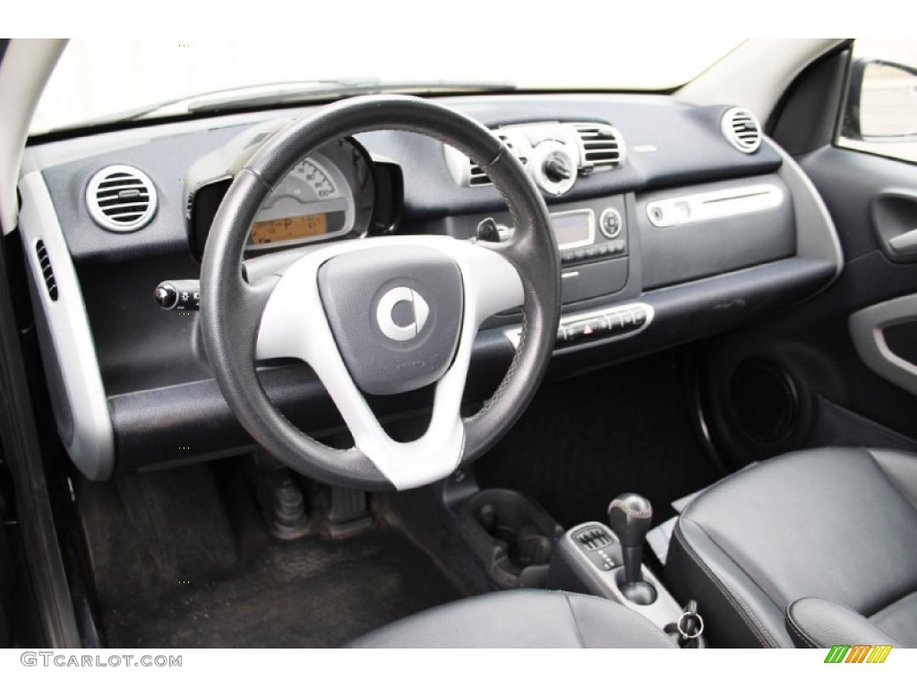 2012 fortwo passion coupe - Deep Black / Black Leather photo #24