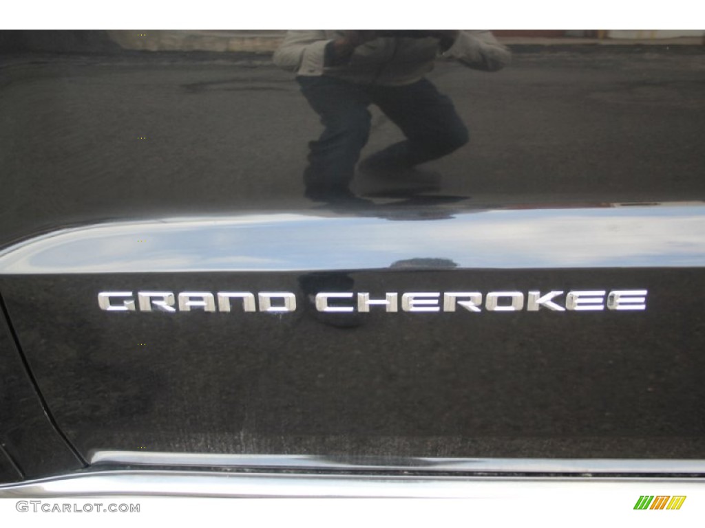 2014 Grand Cherokee Summit 4x4 - Brilliant Black Crystal Pearl / Summit Morocco Black Natura Leather photo #18
