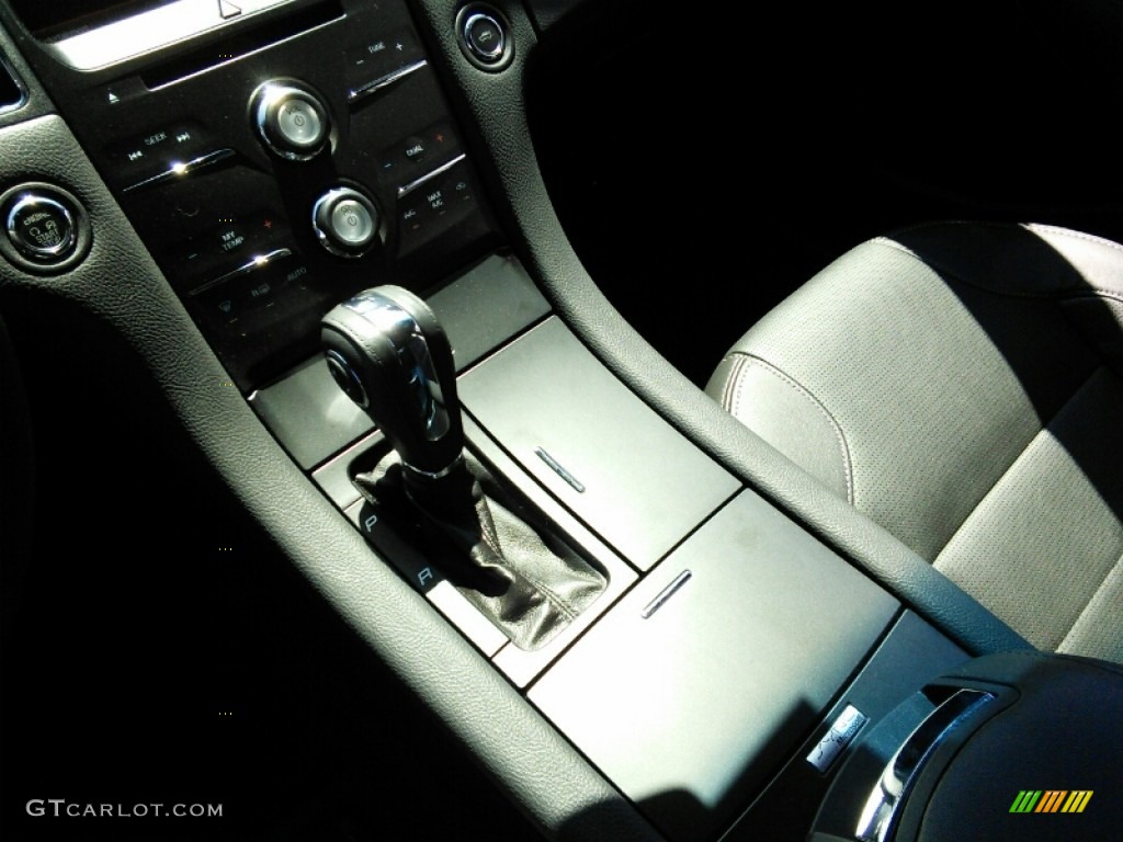 2015 Taurus Limited - Magnetic Metallic / Charcoal Black photo #12
