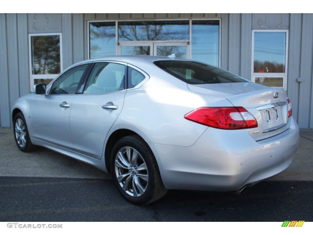 2014 Q70 3.7 AWD - Liquid Platinum / Graphite photo #3