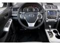 Super White - Camry SE Photo No. 5