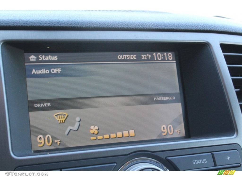 2012 Armada SV 4WD - Galaxy Black / Charcoal photo #18