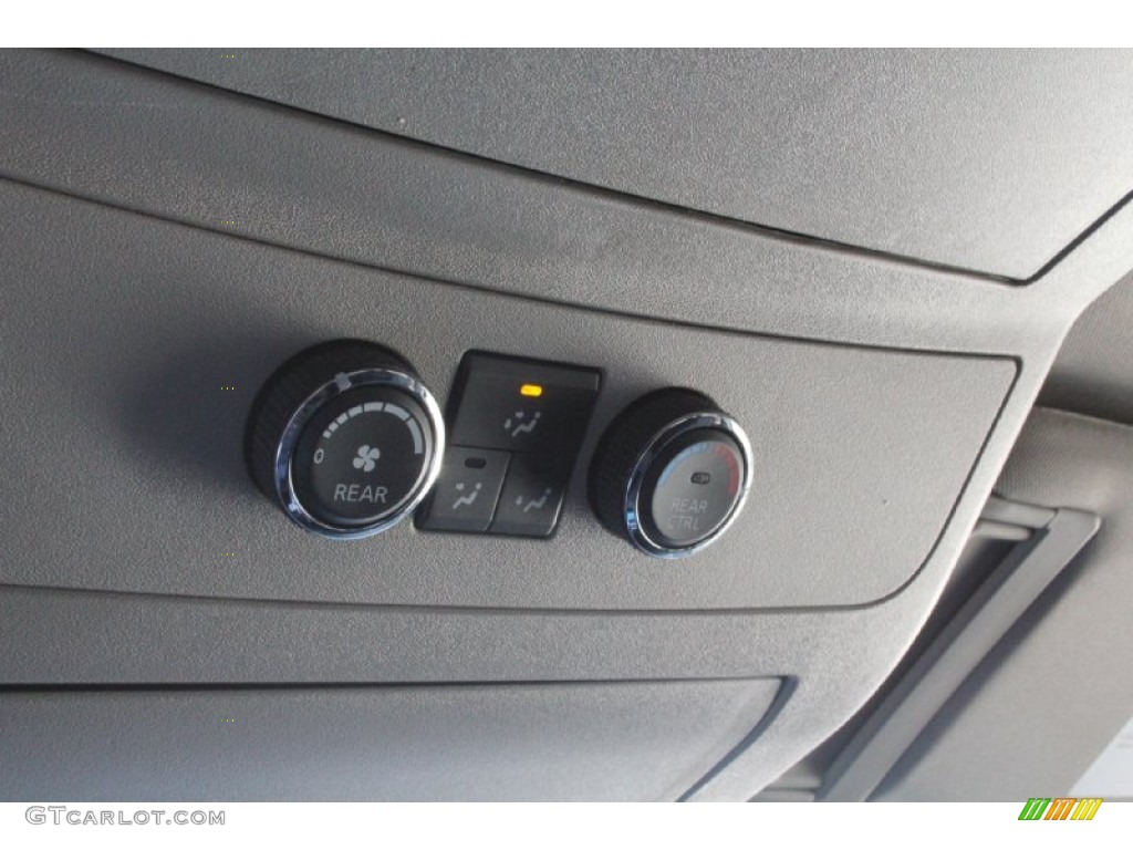 2012 Armada SV 4WD - Galaxy Black / Charcoal photo #24